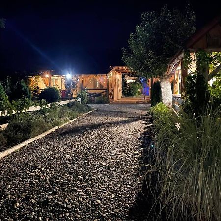 Villa Lukash Yanoshi Exterior photo