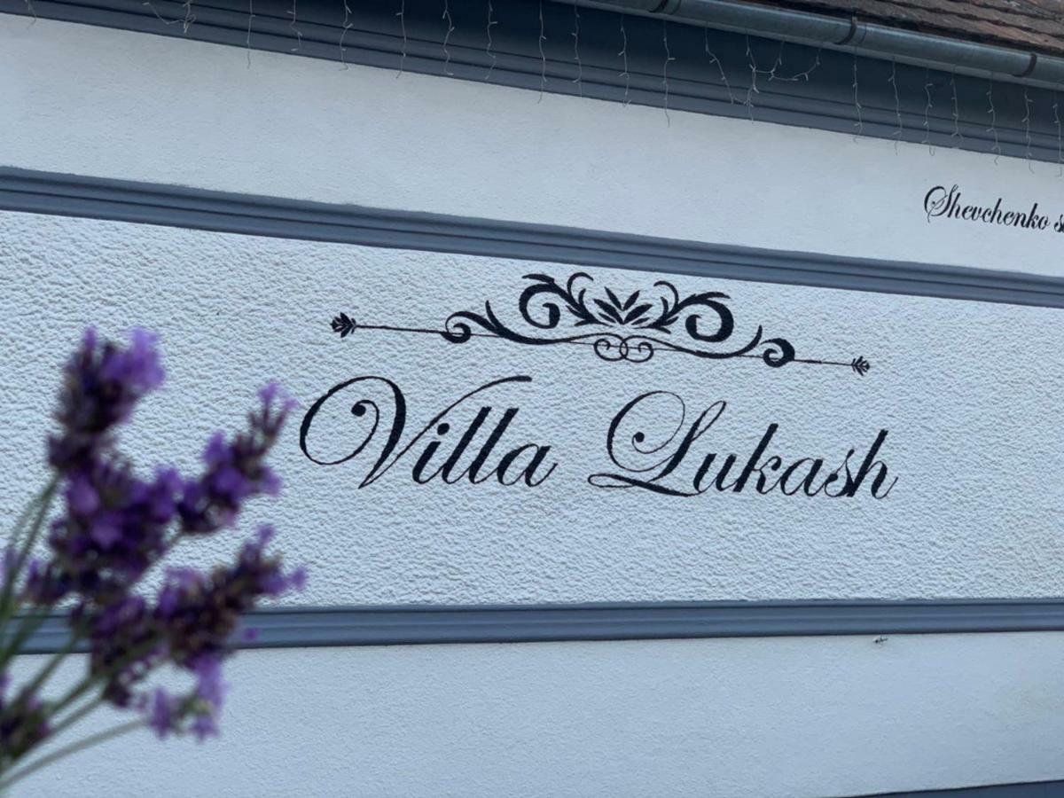 Villa Lukash Yanoshi Exterior photo